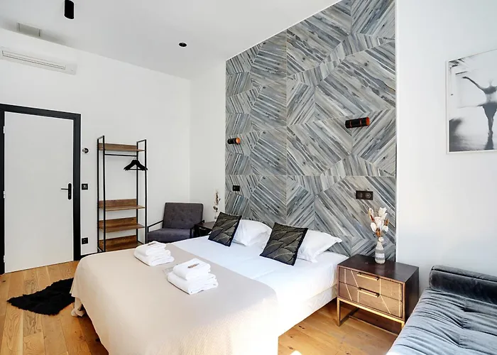 アパート Luxurious - 2br-8p -champs Elysees パリ